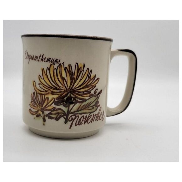 Vintage 1970's November Chrysanthemums Flower Mug